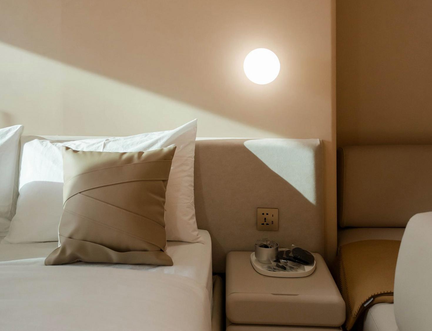 Modern guest room at Fastbonusclaim.vip Hotel